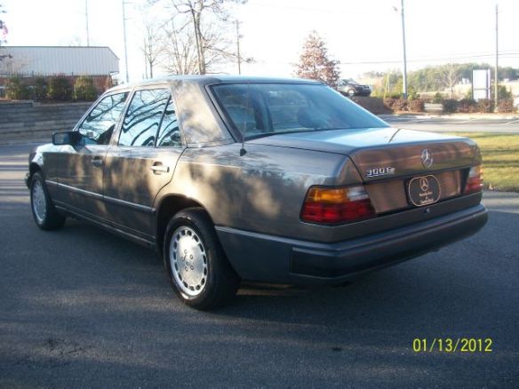 1986 300E - 2