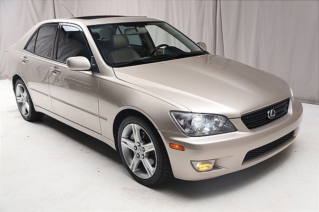 Lexus IS300: More Than Just Another&nbsp;BMW