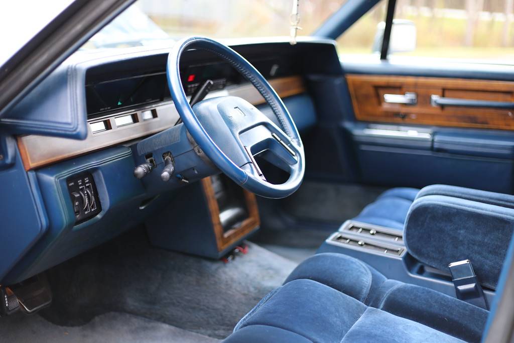 1984 Lincoln Conti - 6