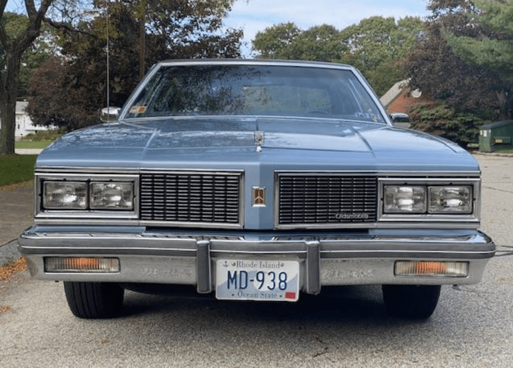 1984 Oldsmobile Delta 88 Royale Brougham: Boxy&nbsp;Nostalgia