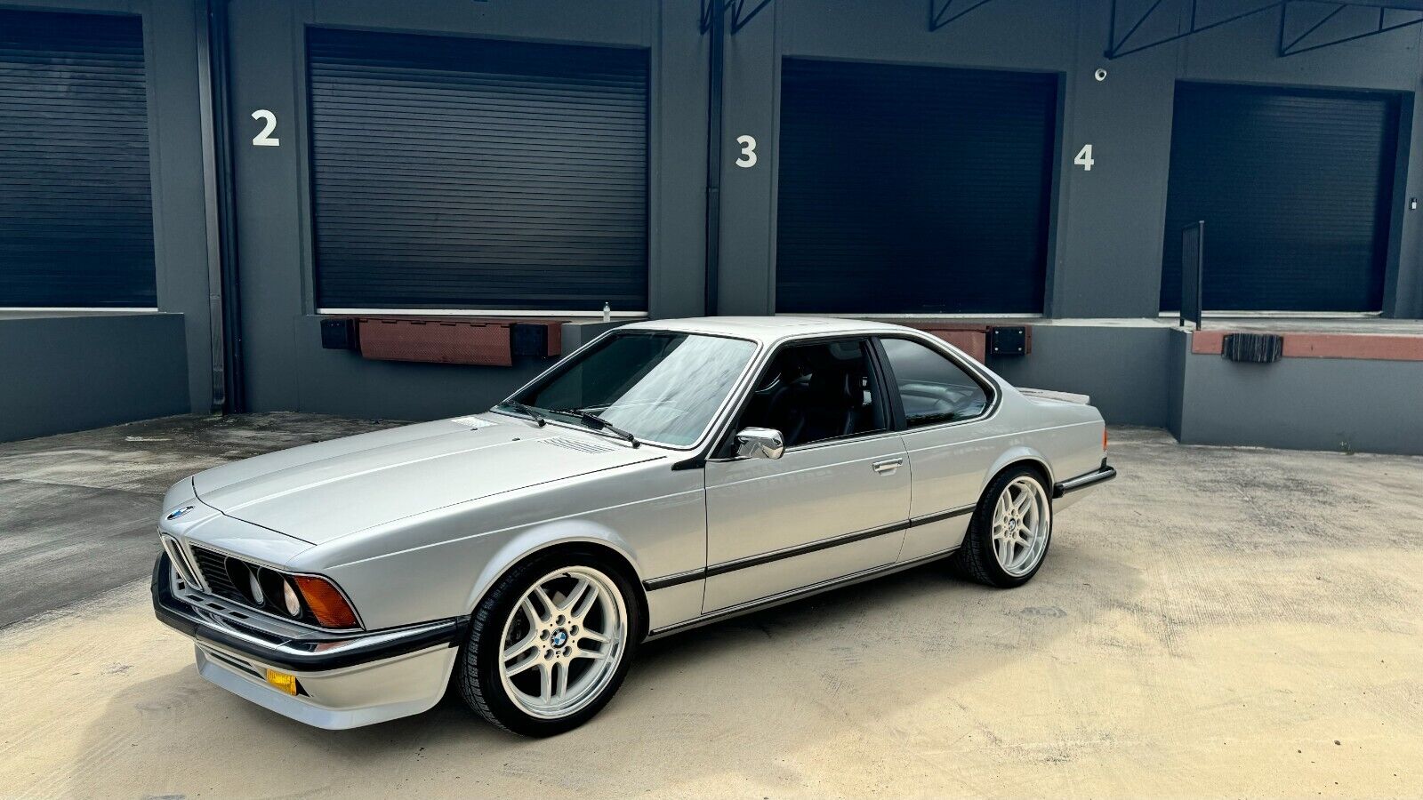 B-1982 BMW 635CSi