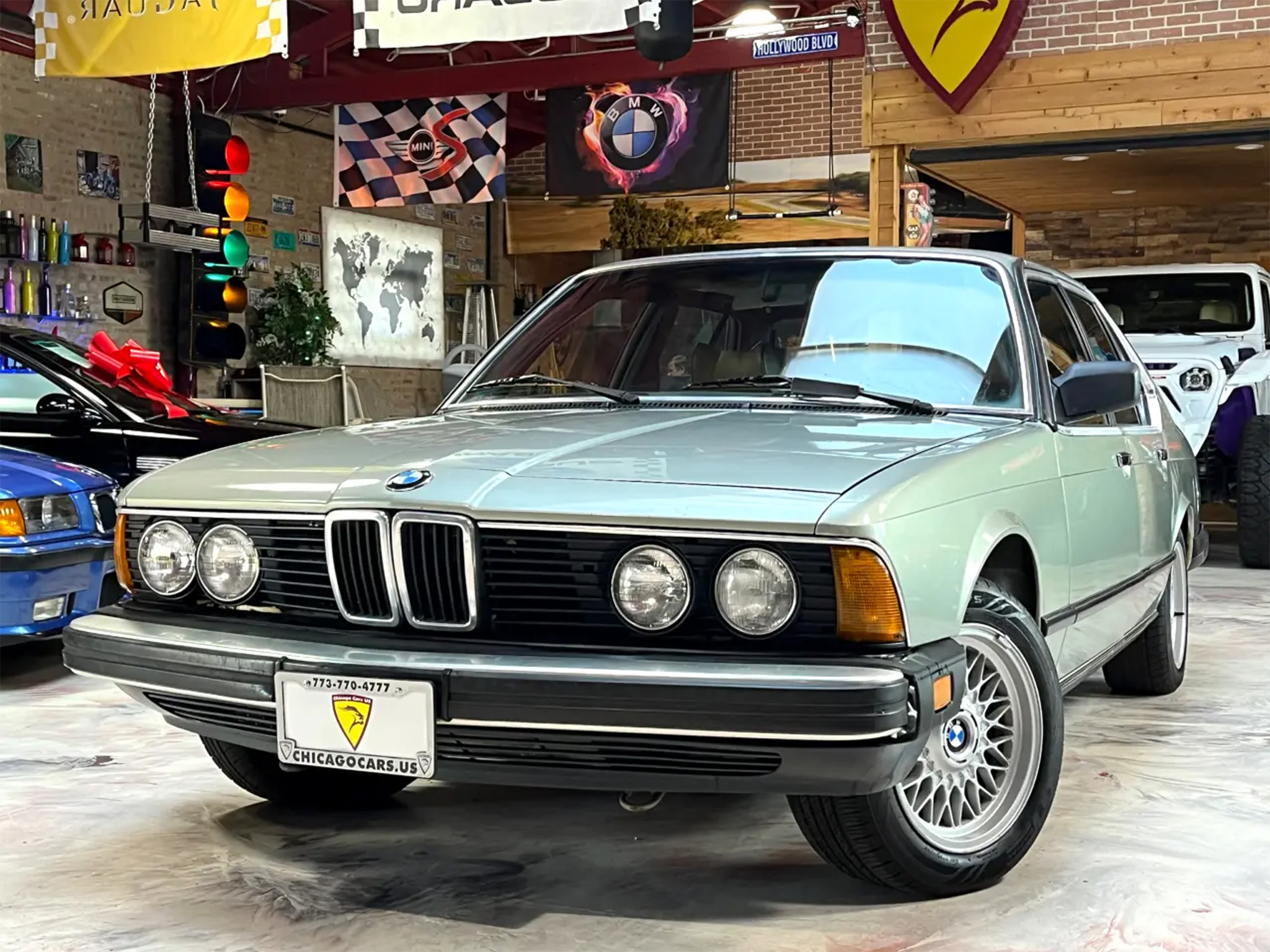 1984 BMW 733i with SRS